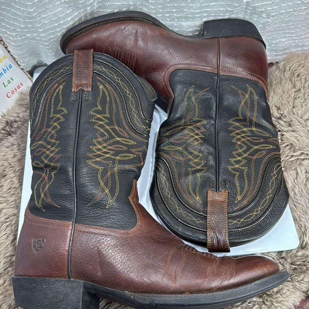 (F) Ariat Men's Comeback Round Toe Western Boots Brown & Black 10016364 - Picture 13 of 15